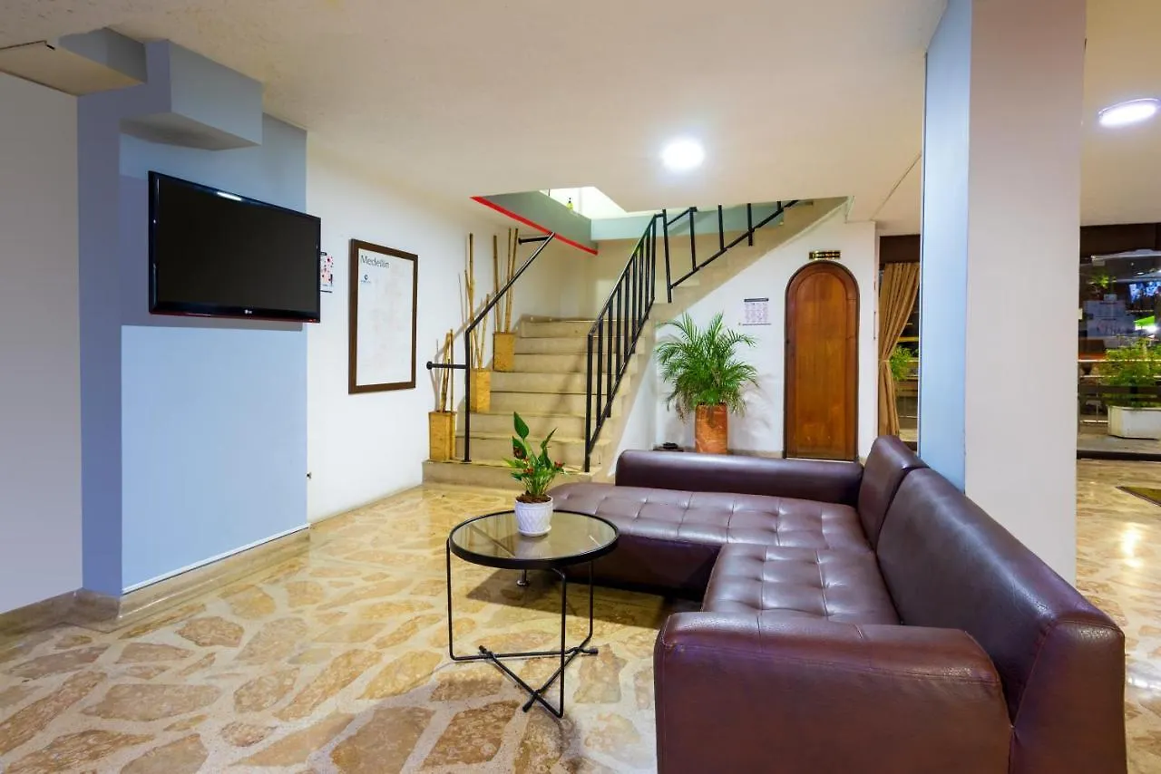 فندق Ayenda 1234 Imperio 70 ميديلين
