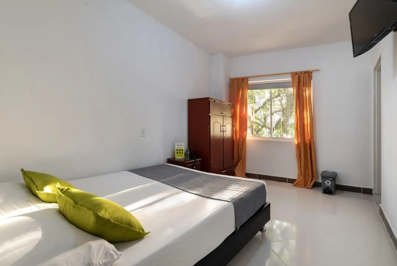 فندق Ayenda 1234 Imperio 70 ميديلين