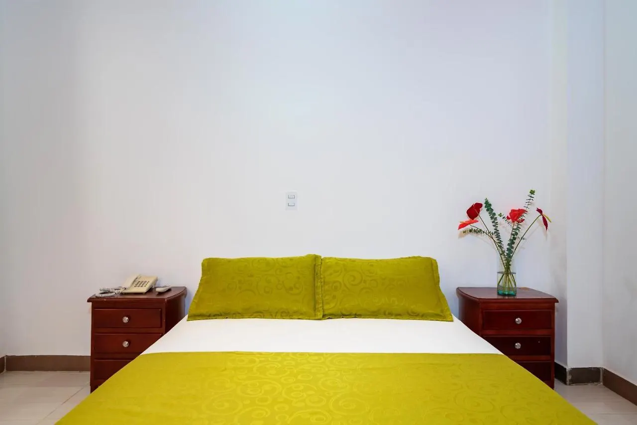 Ayenda 1234 Imperio 70 Otel Medellín