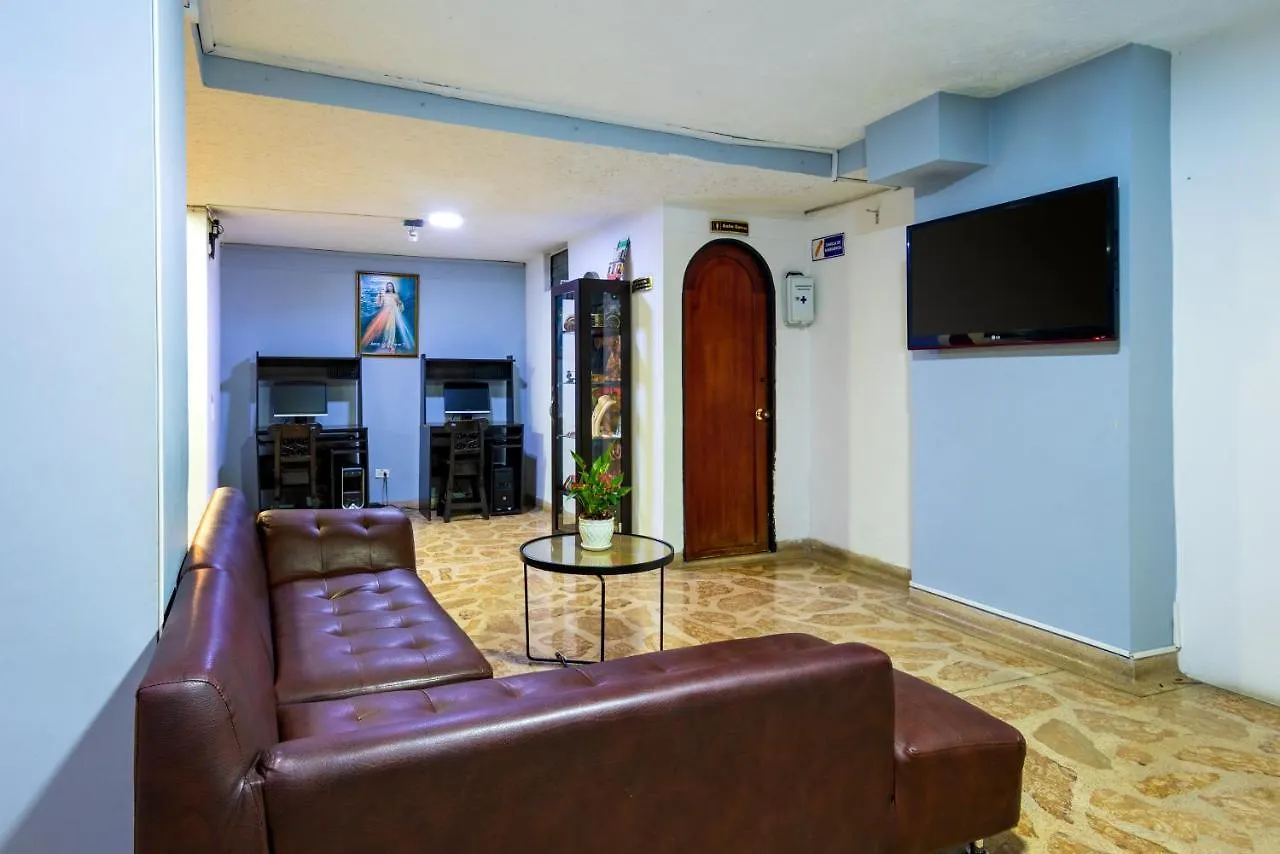 ***  Ayenda 1234 Imperio 70 Otel Medellín Kolombiya