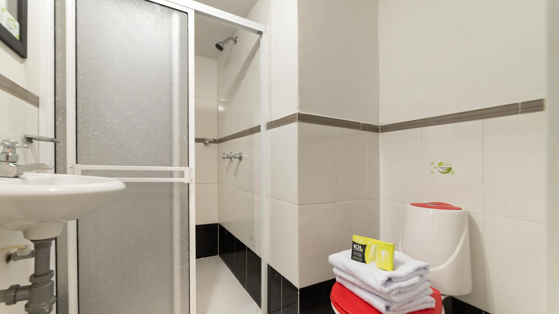***  Ayenda 1234 Imperio 70 Otel Medellín Kolombiya
