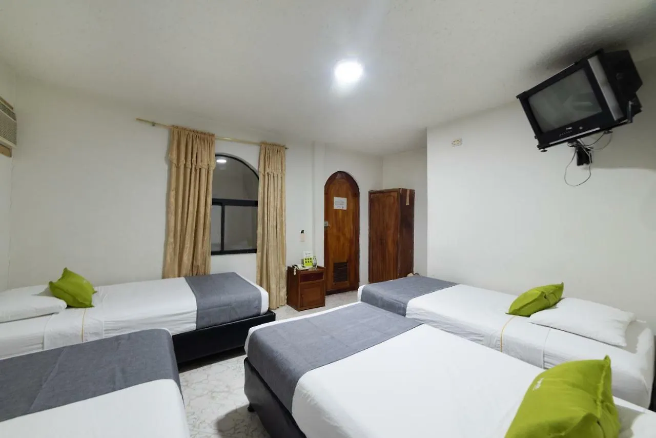 Ayenda 1234 Imperio 70 Otel Medellín